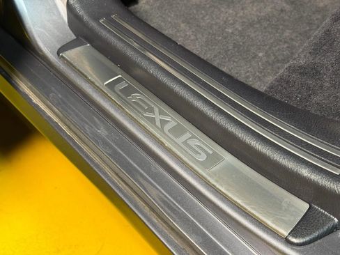 Used 2013 Lexus LS 460 AWD w/ Comfort Pkg image 22