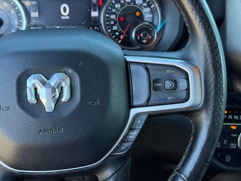 Used 2019 RAM 1500 Big Horn AWD/4WD image 17