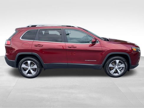 Used 2021 Jeep Cherokee Limited w/ Elite Package AWD/4WD image 6