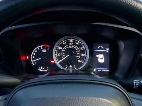 Used 2022 Toyota Corolla LE image 25