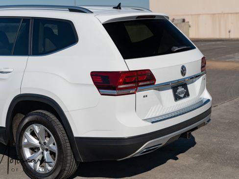Used 2019 Volkswagen Atlas SE w/ Towing Package image 35