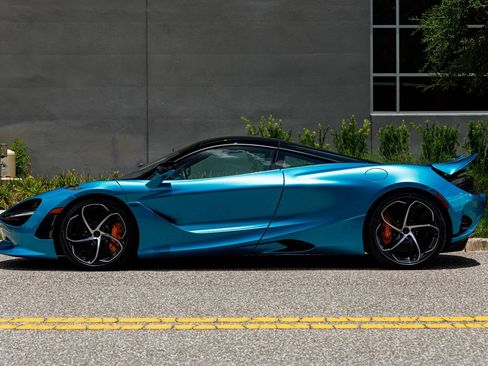 Used 2025 McLaren 750S RWD image 26