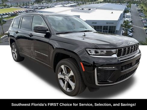 New 2026 Jeep Grand Cherokee L Limited w/ Luxury Tech Group II AWD/4WD image 2