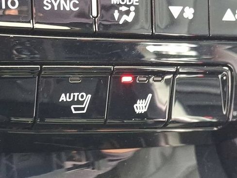 Used 2025 Acura MDX SH-AWD w/ Technology Package image 23