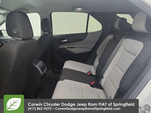 Used 2024 Chevrolet Equinox LS w/ LS Convenience Package FWD image 30