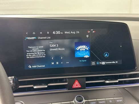 Used 2024 Hyundai Elantra SEL FWD image 29