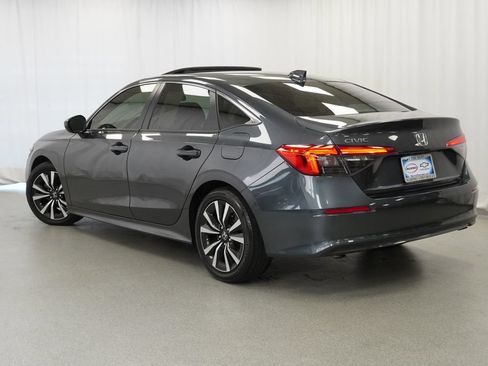 Used 2024 Honda Civic EX image 4