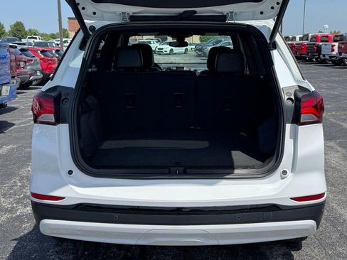 Used 2024 Chevrolet Equinox RS AWD/4WD image 5