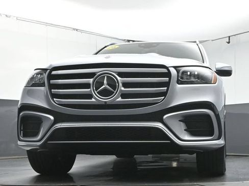 Certified 2025 Mercedes-Benz GLS 450 4MATIC w/ AMG Line Exterior image 35