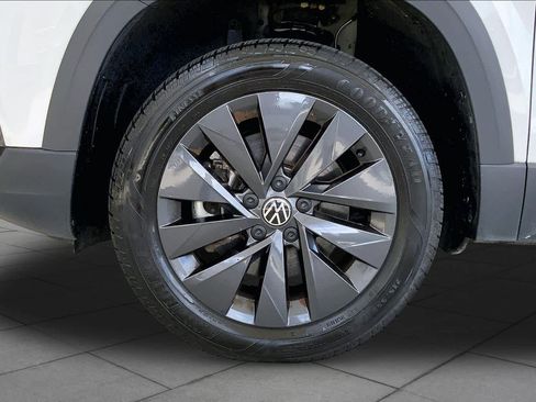 Used 2024 Volkswagen Taos S FWD image 11