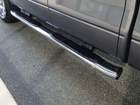 Used 2011 Ford F150 XLT w/ XLT Chrome Pkg image 13