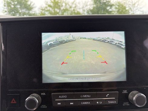 Used 2026 Nissan Frontier S w/ S Utility Package AWD/4WD image 9