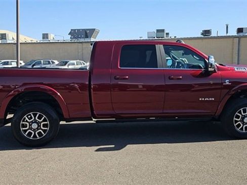 Used 2024 RAM 3500 Limited w/ Safety Group image 9