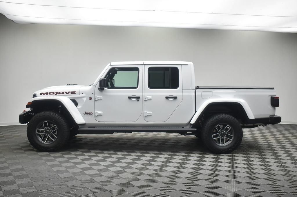 New 2027 Jeep Gladiator Mojave AWD/4WD image 15