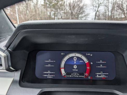 Certified 2024 Toyota Tacoma TRD Off-Road AWD/4WD image 21