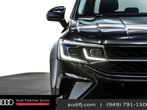 Used 2024 Volkswagen Taos SE image 14