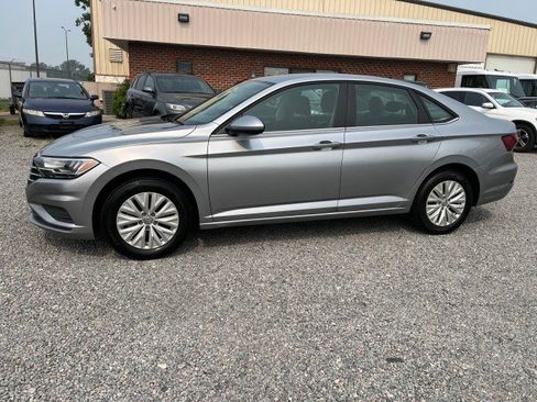 Used 2020 Volkswagen Jetta S w/ Driver Assistance Package FWD image 1