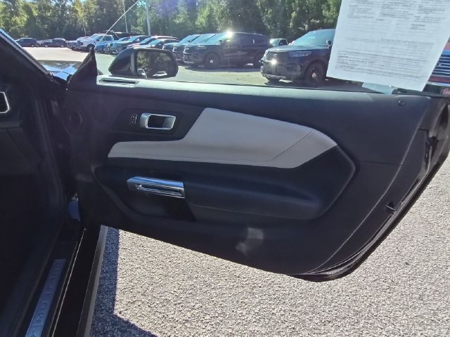 Used 2024 Ford Mustang Premium RWD image 31