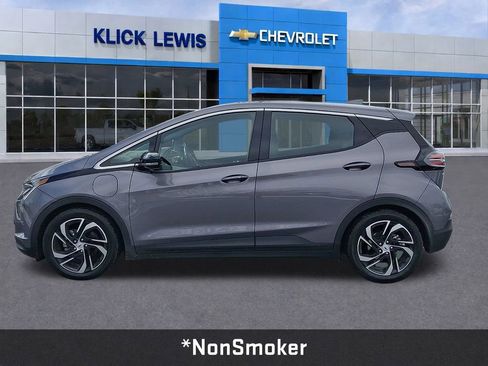 Used 2023 Chevrolet Bolt LT w/ Infotainment Package image 4