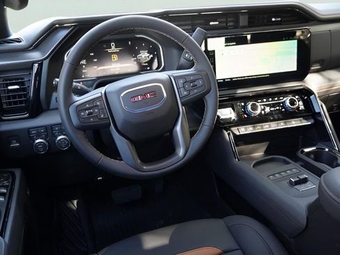 New 2026 GMC Sierra 2500 AT4 w/ AT4 Premium Plus Package image 29