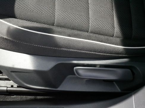 Certified 2024 Volkswagen Jetta Sport FWD image 20