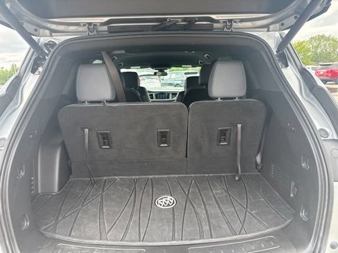 Certified 2023 Buick Enclave Essence w/ Sport Touring Edition FWD image 17