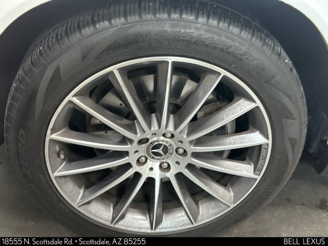 Used 2025 Mercedes-Benz GLE 450e 4MATIC image 11
