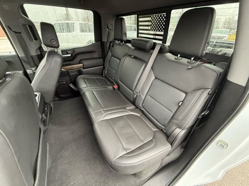 Used 2020 Chevrolet Silverado 1500 LT Trail Boss image 28