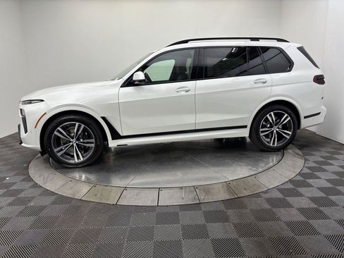 New 2027 BMW X7 xDrive40i w/ Executive Package AWD/4WD image 16