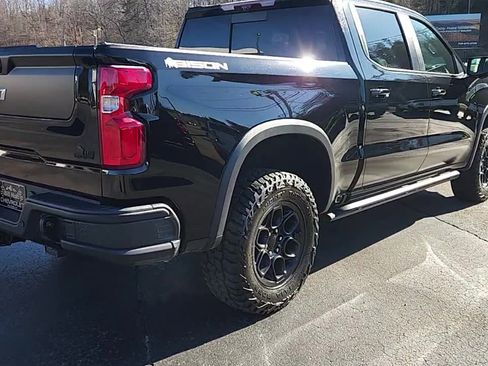 Used 2023 Chevrolet Silverado 1500 ZR2 w/ ZR2 Bison Edition image 8