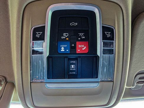 Used 2020 RAM 1500 Laramie image 27