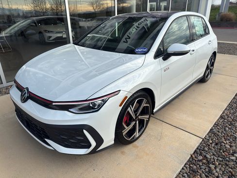 New 2026 Volkswagen GTI SE image 1