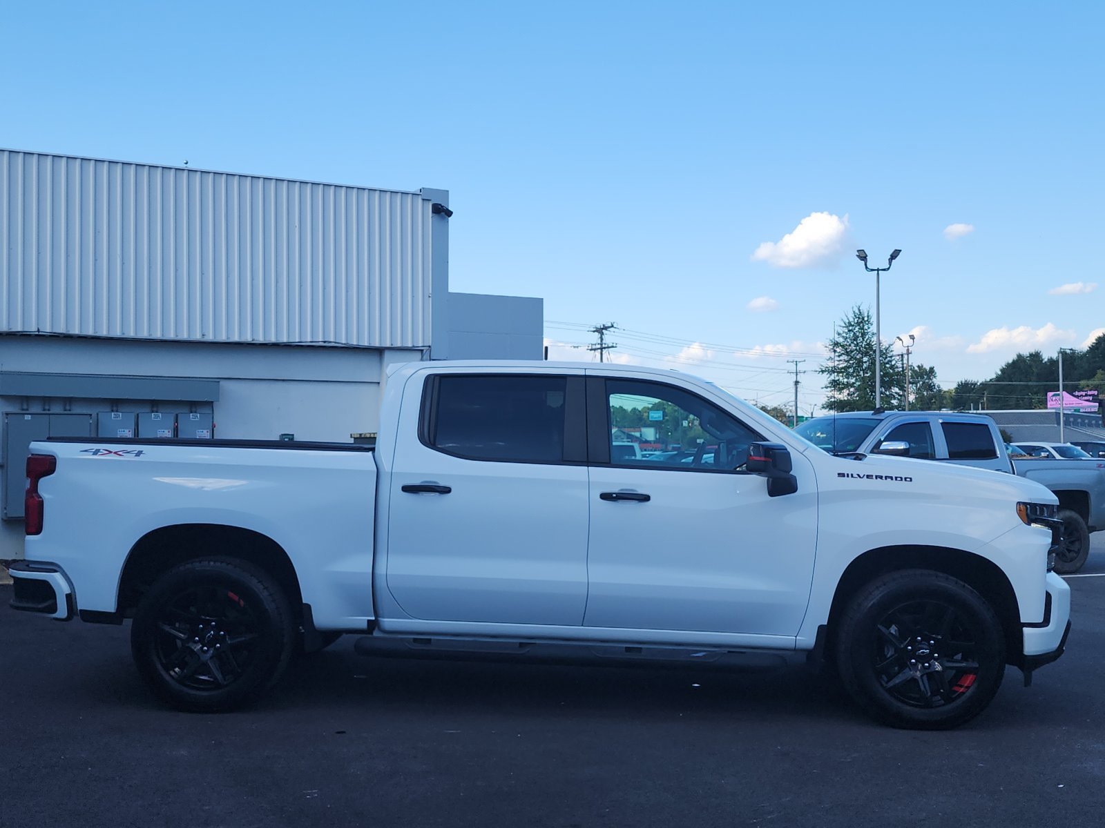 Used 2022 Chevrolet Silverado 1500 RST w/ Redline Edition AWD/4WD image 6