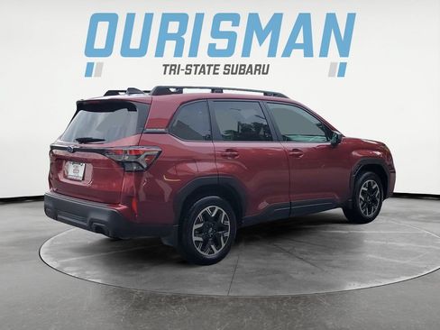 Used 2025 Subaru Forester Premium w/ Convenience Package #1 AWD/4WD image 6