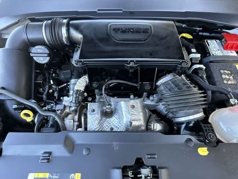 Used 2024 Jeep Compass Limited image 12