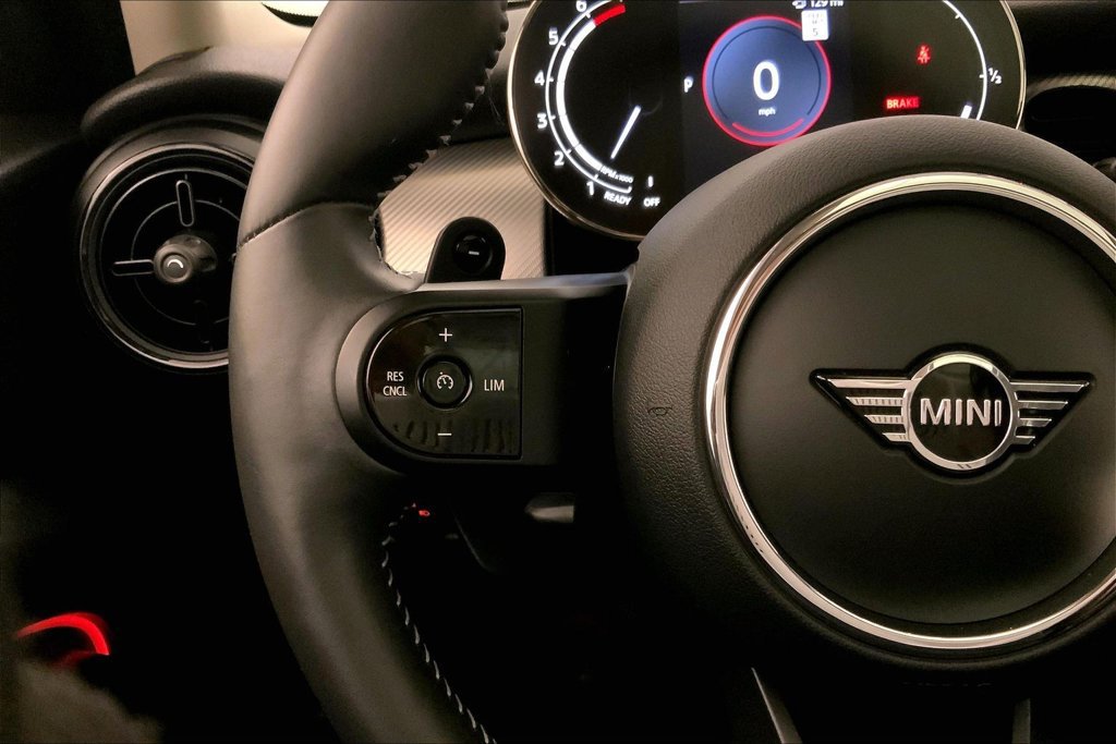 Used 2024 MINI Cooper S FWD image 18