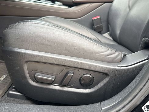 Used 2020 MAZDA CX-30 FWD w/ Premium Package image 12