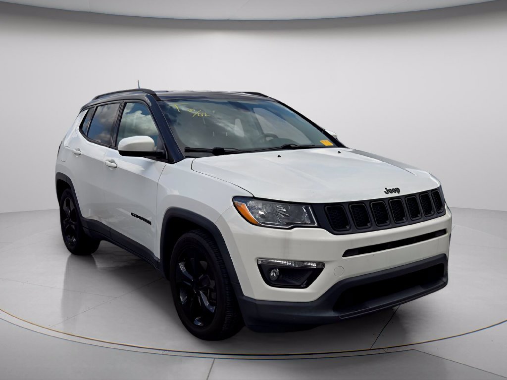 Used 2019 Jeep Compass Latitude FWD image 4