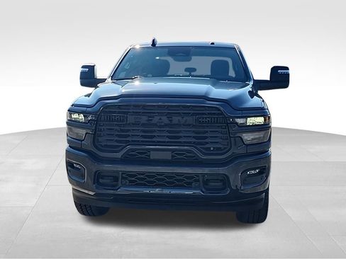 New 2026 RAM 2500 Big Horn AWD/4WD image 15