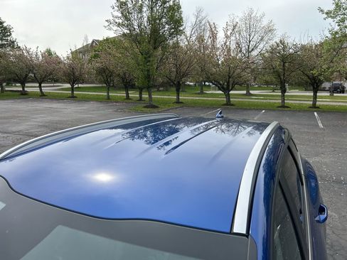 Used 2025 Kia Sportage EX image 9