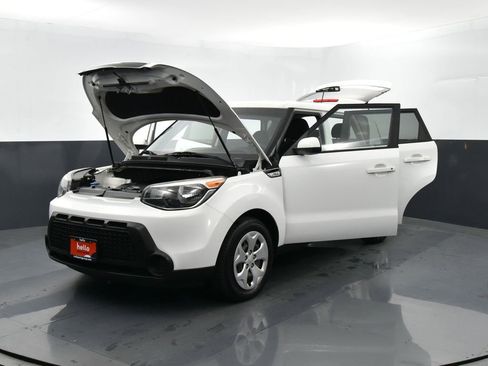 Used 2015 Kia Soul image 35