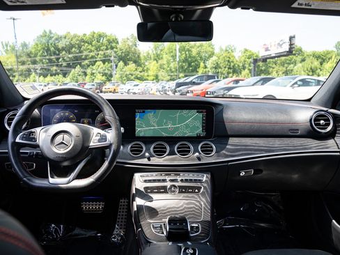 Used 2018 Mercedes-Benz E 43 AMG 4MATIC Sedan image 20