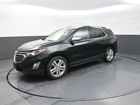 Used 2020 Chevrolet Equinox Premier FWD image 3