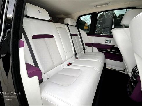 Certified 2025 Rolls-Royce Cullinan image 24