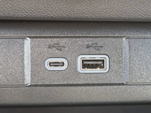 New 2026 Chevrolet Colorado Trail Boss AWD/4WD image 9