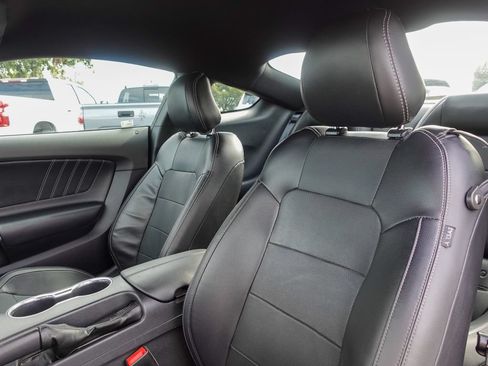 Used 2018 Ford Mustang Premium RWD image 24
