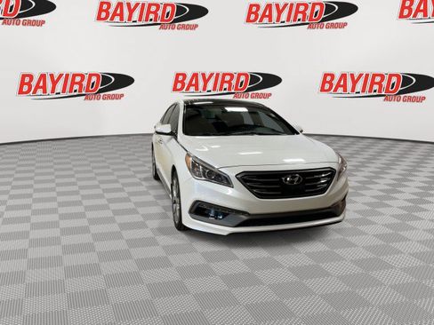 Used 2017 Hyundai Sonata Limited 2.0T FWD image 3