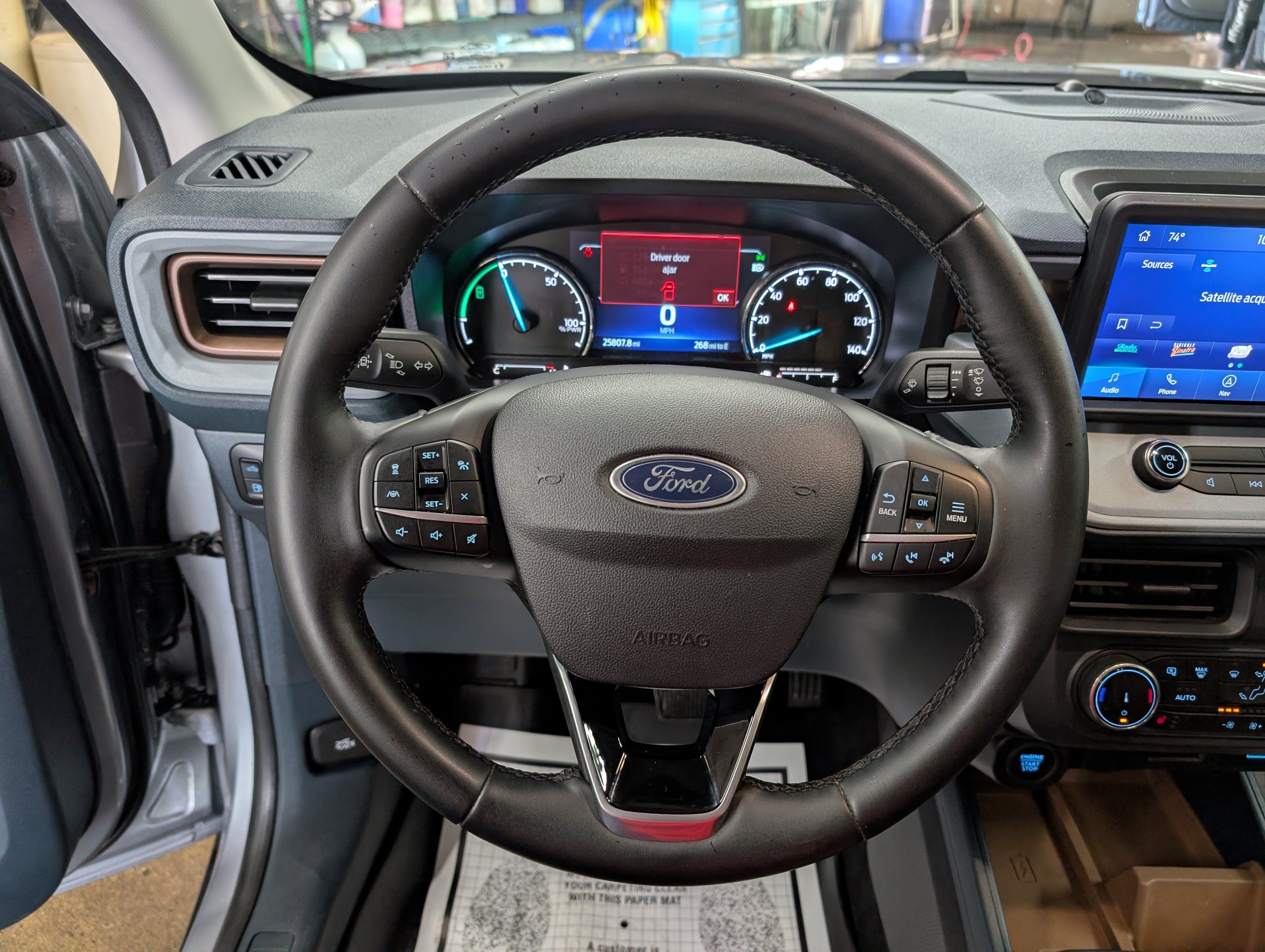 Used 2024 Ford Maverick Lariat FWD image 18