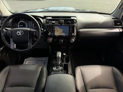 Used 2024 Toyota 4Runner TRD Off-Road Premium AWD/4WD image 14