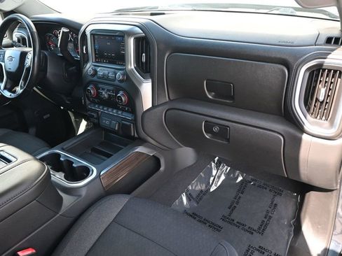 Used 2020 Chevrolet Silverado 1500 RST image 11
